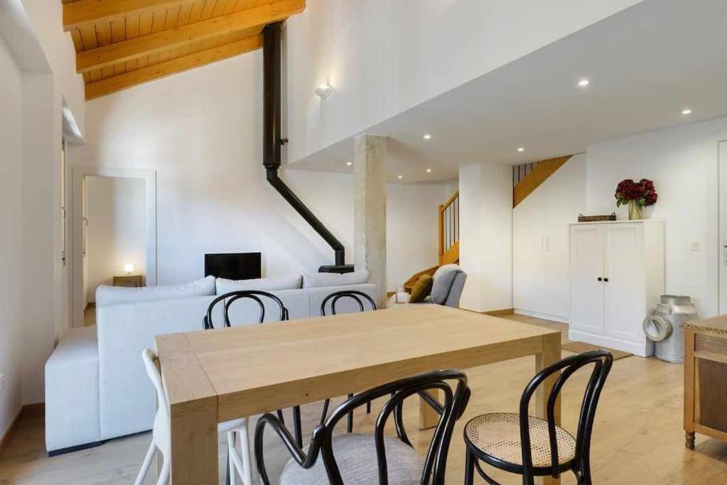 Duplex Campodios Villanua Luaran gambar